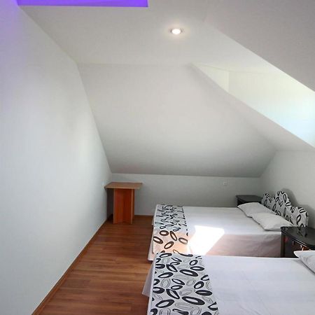 Garnim Guest House Erevan Esterno foto