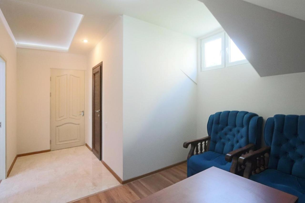 Garnim Guest House Erevan Esterno foto