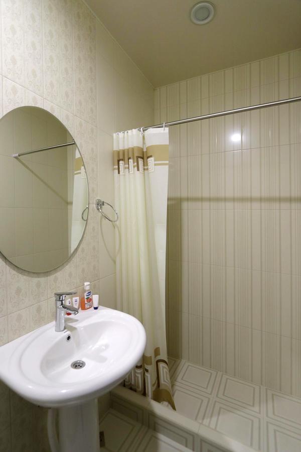 Garnim Guest House Erevan Esterno foto