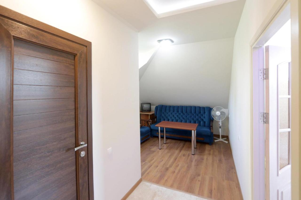 Garnim Guest House Erevan Esterno foto