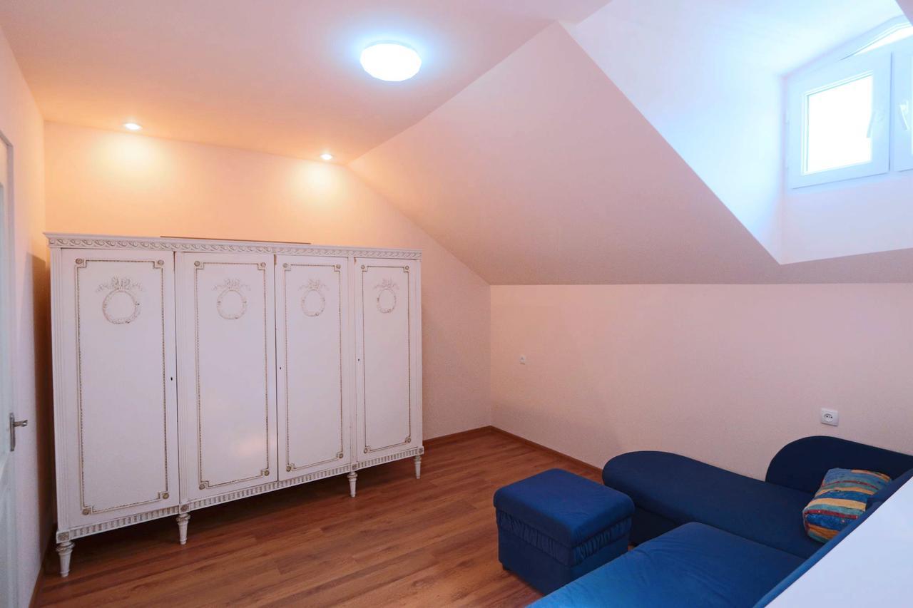 Garnim Guest House Erevan Esterno foto