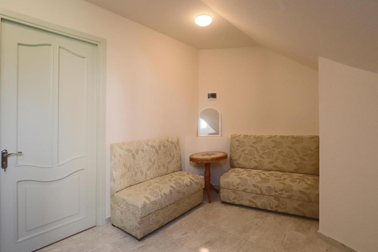 Garnim Guest House Erevan Esterno foto